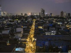 42%的人生活在贫民窟，新冠疫情将孟买笼罩在阴影下