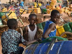 冠状病毒：短短几个月内，西非有五千万人处于饥饿危险中